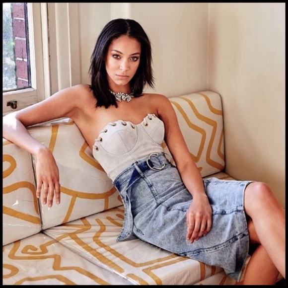 Velvet Eyelet Bodysuit - Picture 3 of 4